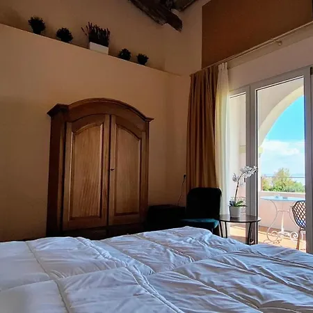 Bed and breakfast La Kascina & 4*