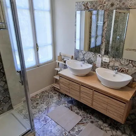 Bed and breakfast La Kascina & 4*